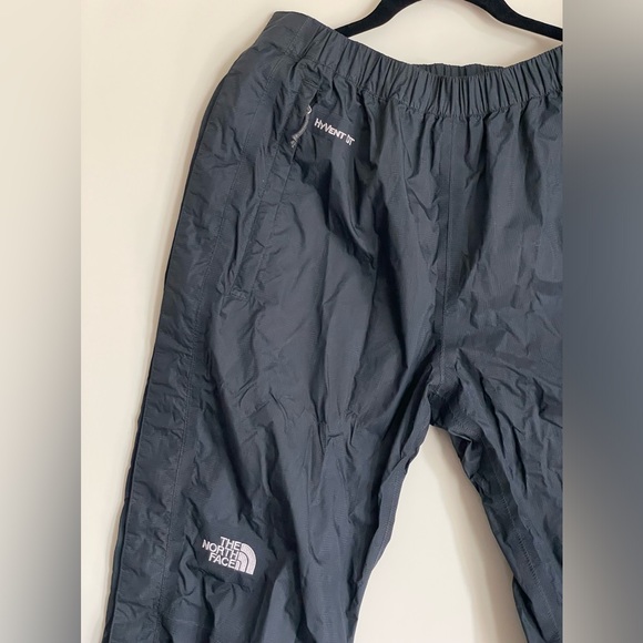 The North Face Hyvent Snow Pants - Picture 3 of 10
